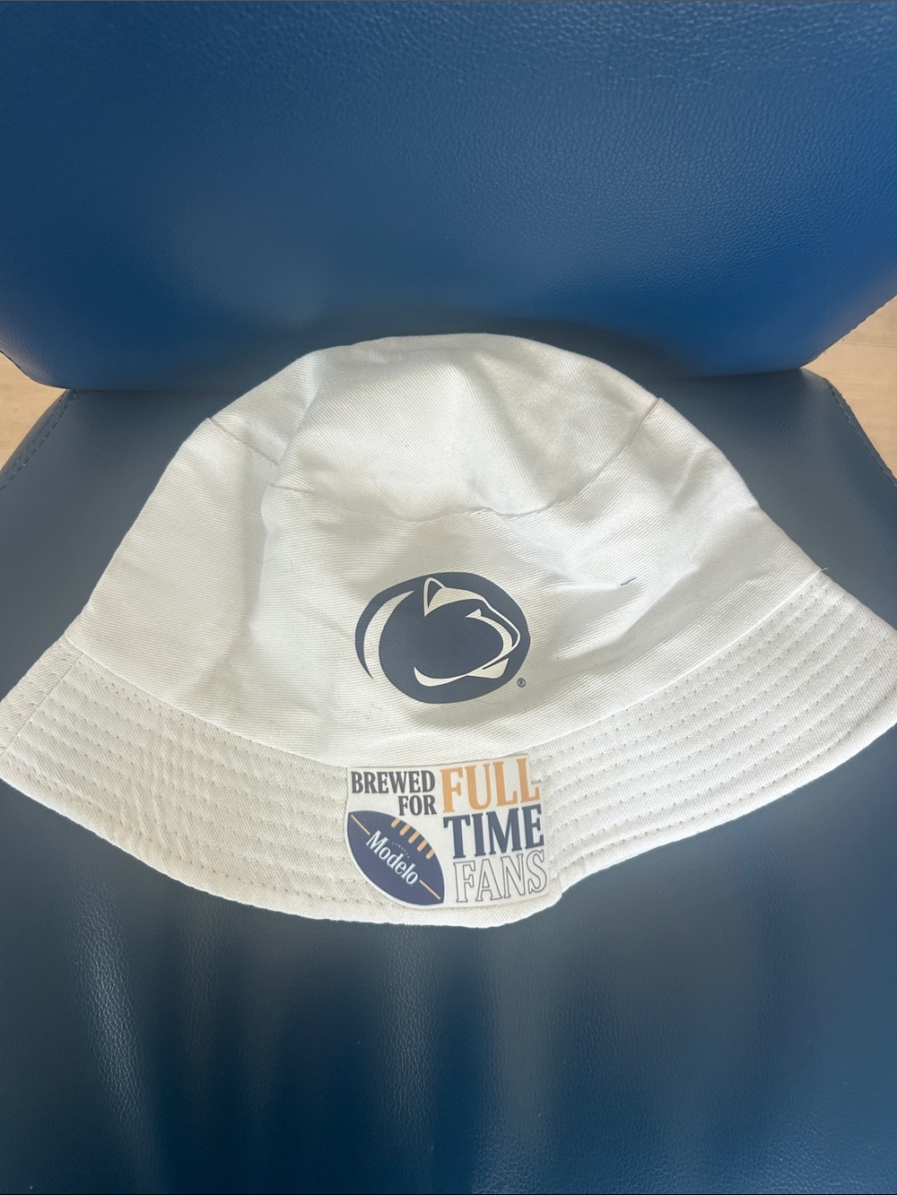ModelCo White Bucket Hat with Navy Penn State Team Emblem